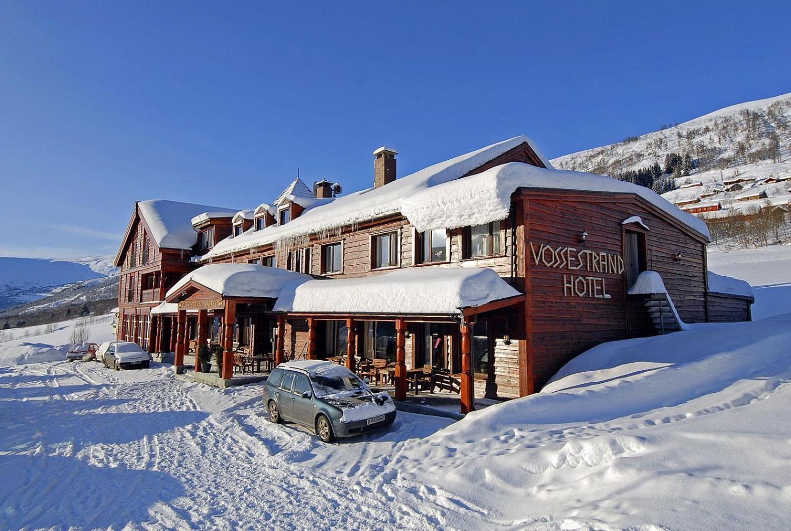 Vossestrand Hotel And Apartments Миркдален Екстериор снимка