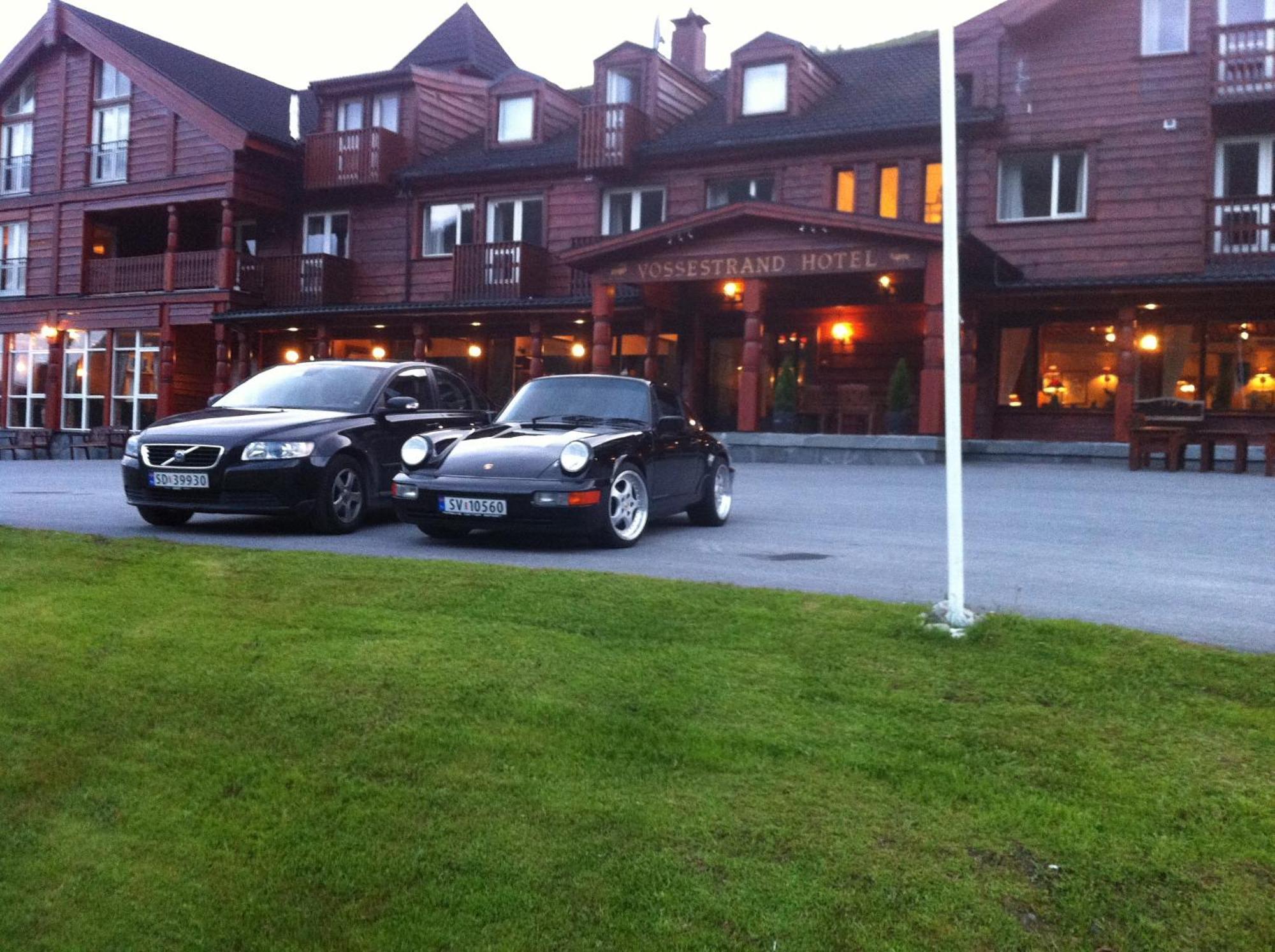 Vossestrand Hotel And Apartments Миркдален Екстериор снимка